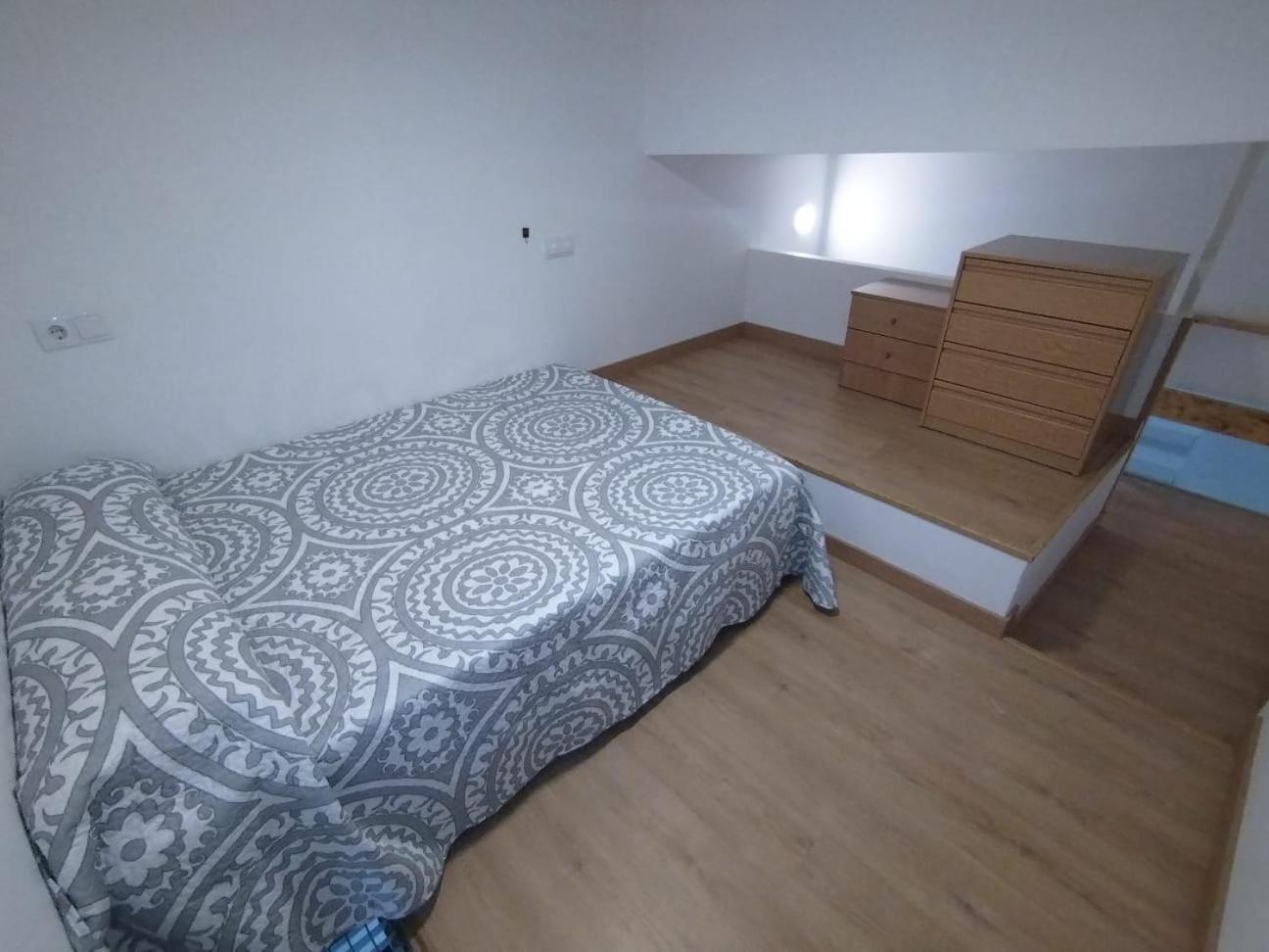 Apartamento Para 2 - Puerta Del Sol มาดริด ภายนอก รูปภาพ
